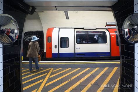 Notting Hill Gate Station - London Photography - Tubemapper