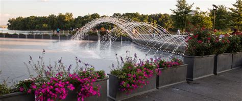 Fountain Splashing - Friends of Georgetown Waterfront Park