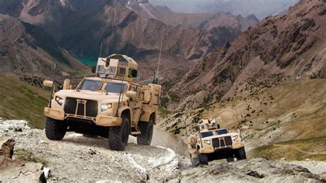 Duramax Powered JLTV To Replace Humvee | GM Authority