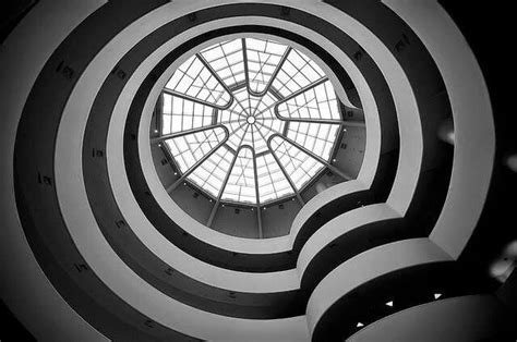 THE SOLOMON R GUGGENHEIM MUSEUM OF ART | Guggenheim museum, Museums in ...