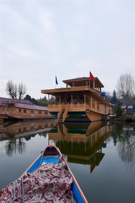 Harmukh Houseboat - Nigeen Lake | House boat, Srinagar, Luxury houseboats