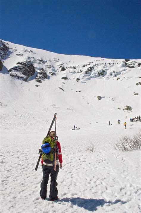 Tuckerman Ravine | Backcountry skiing, Montana ski, Ravine