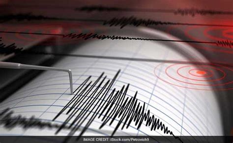 2 Killed As Powerful Earthquake Jolts Pakistan, Tremors Felt In Delhi Too