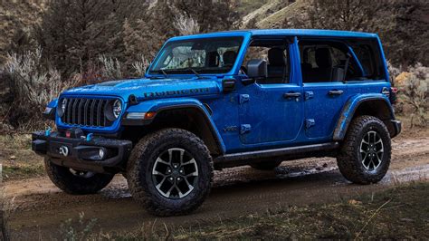 New tires coming to the two-door 2024 Jeep Wrangler