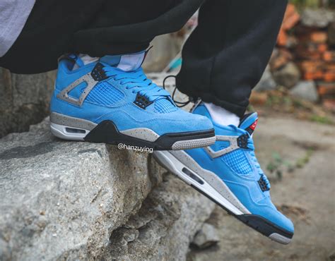 Buy > jordan 4 retro university blue > in stock