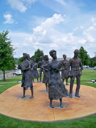 Little Rock Nine monument - Picture of Arkansas State Capitol, Little ...