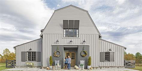 Modern Mississippi Barn - Farmhouse Decorating Ideas