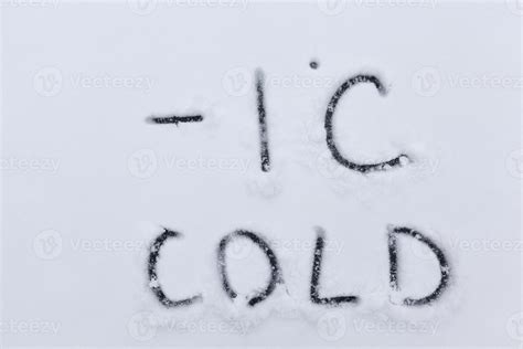 temperature symbols denoting negative very cold weather 9449987 Stock Photo at Vecteezy