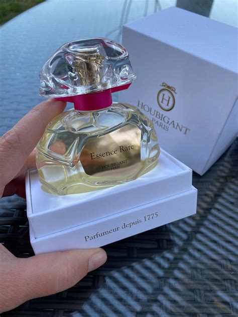 Essence Rare Houbigant perfume - a fragrance for women 2018