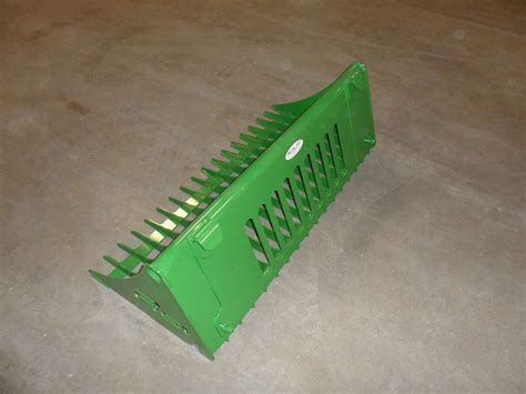 John Deere Rock Bucket for 1 and 2 Series Tractors - Redline Systems Inc