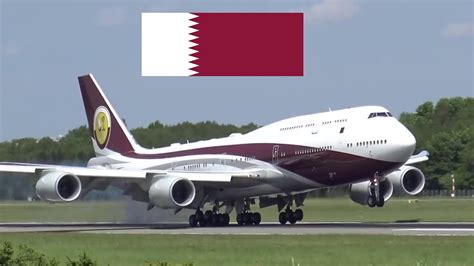 Qatar VIP Boeing 747-8 VQ-BSK landing at Hamburg Airport - YouTube