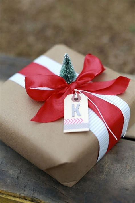 Emballage cadeau pour Noël en 30 idées originales et tutos!