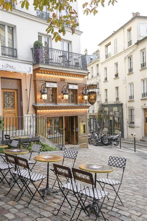 Paris Cafe in Montmartre | Paris cafe, Paris restaurants, Montmartre