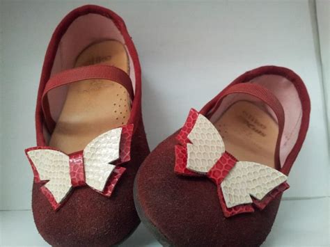 Mariposas para zapatos de niña. | Zapatos para niñas, Zapatos de moda ...