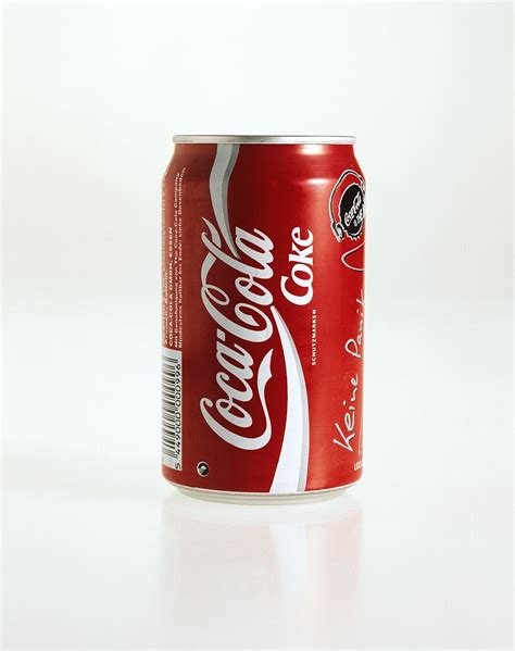 Can of Coca-Cola – License image – 95873 Image Professionals