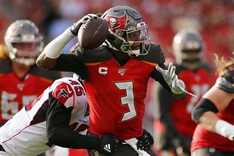 New Tampa Bay Buccaneers uniforms: Reaction and photos