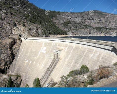 Hetch Hetchy Dam In Yosemite National Park Royalty-Free Stock Photo | CartoonDealer.com #26993655