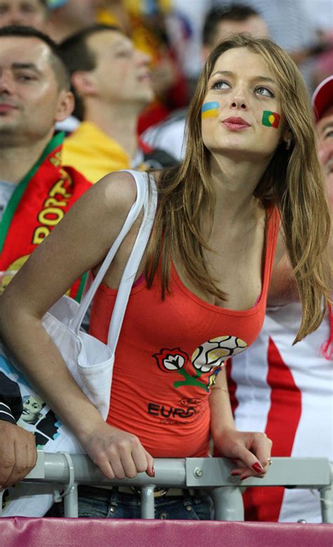 The Most sexiest & beautiful women's football !!: Euro 2012 Girls (5)