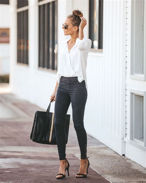 Piper Jegging - Black | Work outfits women, Casual work outfits, Summer ...