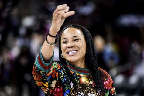 South Carolina’s Dawn Staley named AP women’s basketball coach of the year - oregonlive.com