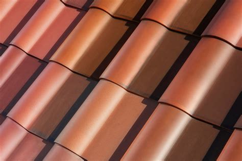 Tesla starts selling solar roof tiles, says savings to cover costs ...