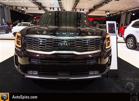 NYIAS EXCLUSIVE PHOTOS: First Look At 2020 KIA Telluride In 'Black Copper' Color - AutoSpies ...