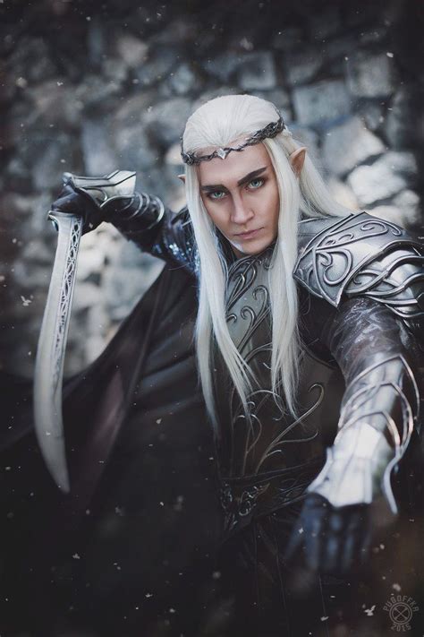 Thranduil's attack | Thranduil cosplay, Thranduil, Cosplay