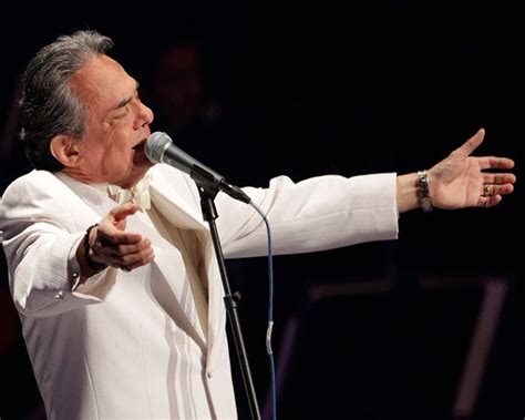 Jose Jose: Gavilan o paloma? | José josé, Mexican artists, Singer