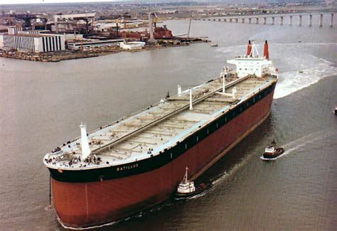 Top 10 Biggest Ships Ever Built in History. ~ Top 10