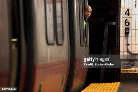 Mbta Park Street Station Photos and Premium High Res Pictures - Getty ...