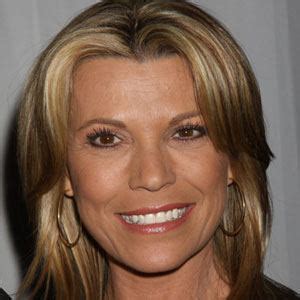 Vanna White - Age, Family, Bio | Famous Birthdays