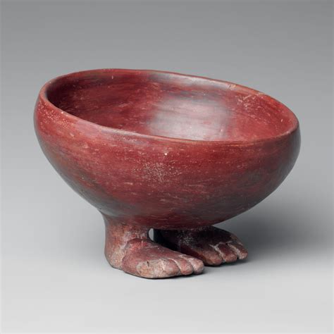 Footed Bowl (Egyptian Predynastic Period, c. 3750–3550 BCE) : r/museum