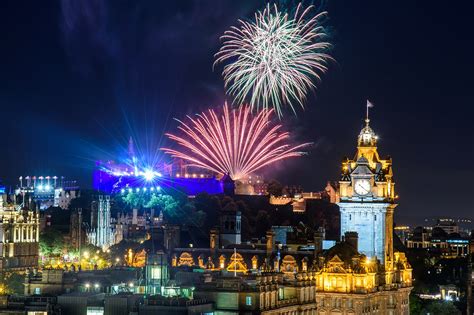 Edinburgh’s Hogmanay - One of the World’s Biggest New Year’s Eve Parties - Go Guides