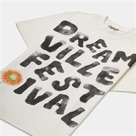 DV Fest - Cream Road Sign Tee – Dreamville Festival