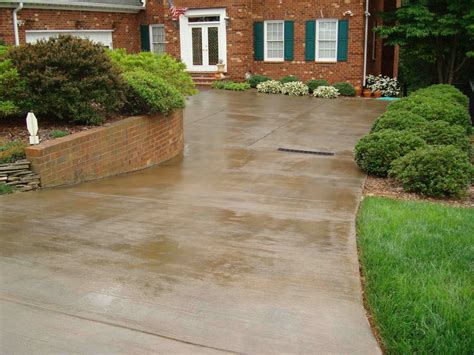 Atlantic Coast Concrete: Stained Concrete Driveway