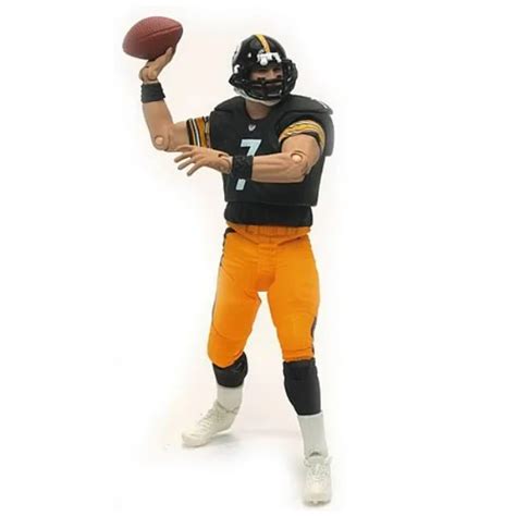 Custom Plastic Football Stars Football Action Figures,Customized Plastic Famous Footballer ...