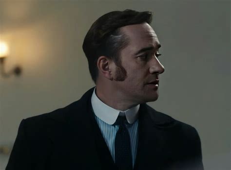 Matthew Macfadyen as Edmund Reid in Ripper Street S4 | Matthew ...