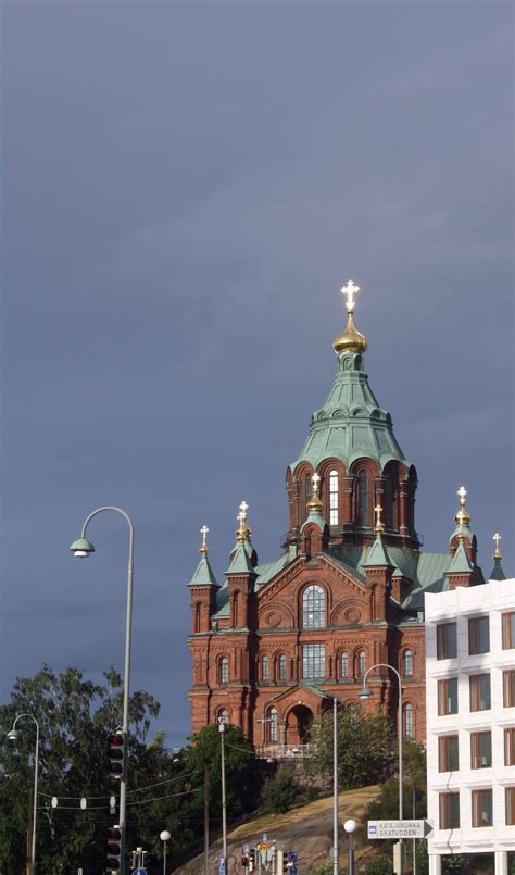 Uspenskin katedraali (Uspenski Cathedral), Helsinki, Finland | Dome, Architecture, Architectural ...