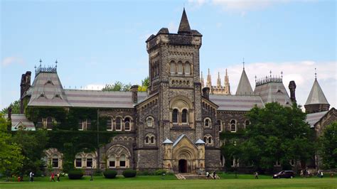 File:University College, University of Toronto.jpg - Wikipedia