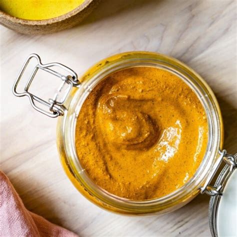 How To Make Turmeric Paste - Foolproof Living