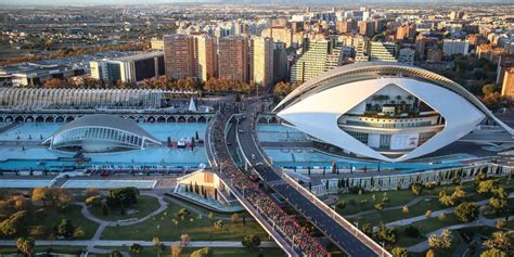 42^ Valencia Marathon: top runner e tutte le curiosità. La guida completa