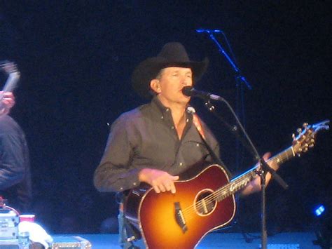 Biography of George Strait - Biography Archive