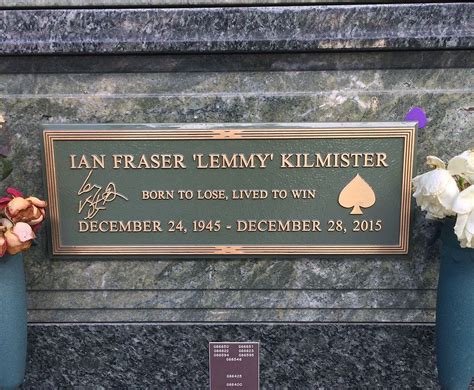 Lemmy's grave at Forest Lawn, Hollywood Rock And Roll, Pop Rock, Heavy ...