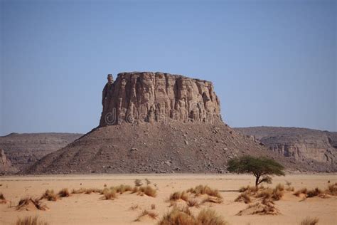 Hoggar Mountains in Algeria Stock Photo - Image of erosion, desert: 35201554