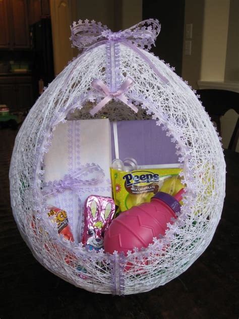 25 Beautiful Easter Basket Ideas