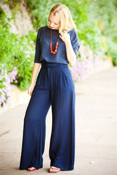 Cómo conjuntar los pantalones anchos, palazzo y baggy pants: Fotos de ...