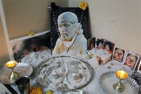 Vibhuti manifestation miracles in Puttaparthi