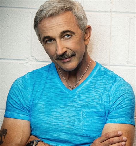 Aaron Tippin | Roadhouse Bar and Grill - Wabasso | Outhouse Tickets