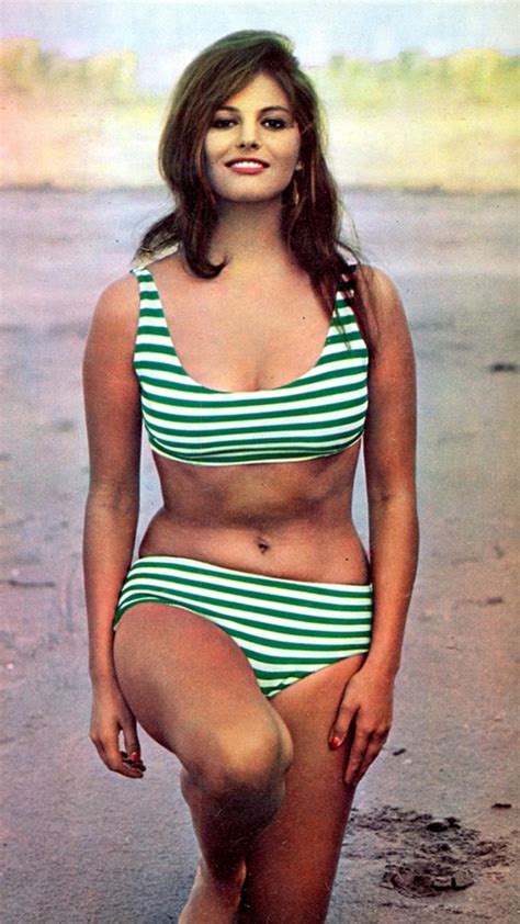 Claudia Cardinale (1960's) : r/OldSchoolCool