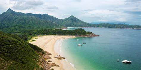 8 Hong Kong Hiking Trails with The Most Stunning Views